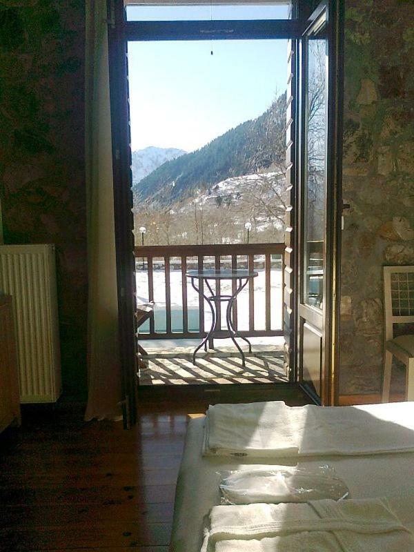 Lefteri'S & Loukia'S Guesthouse Neraida  エクステリア 写真